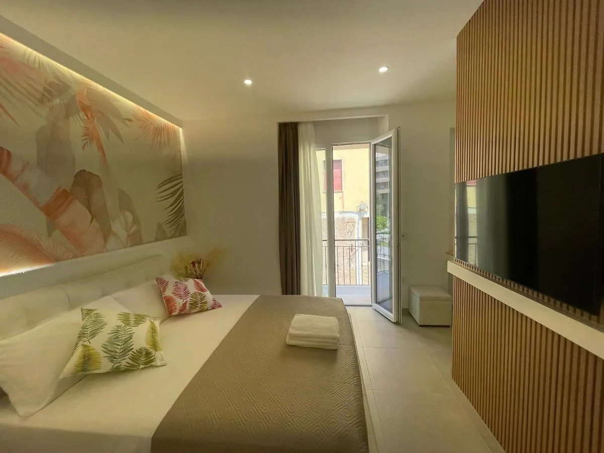 Hotel Bullerjanos Olbia 0*,